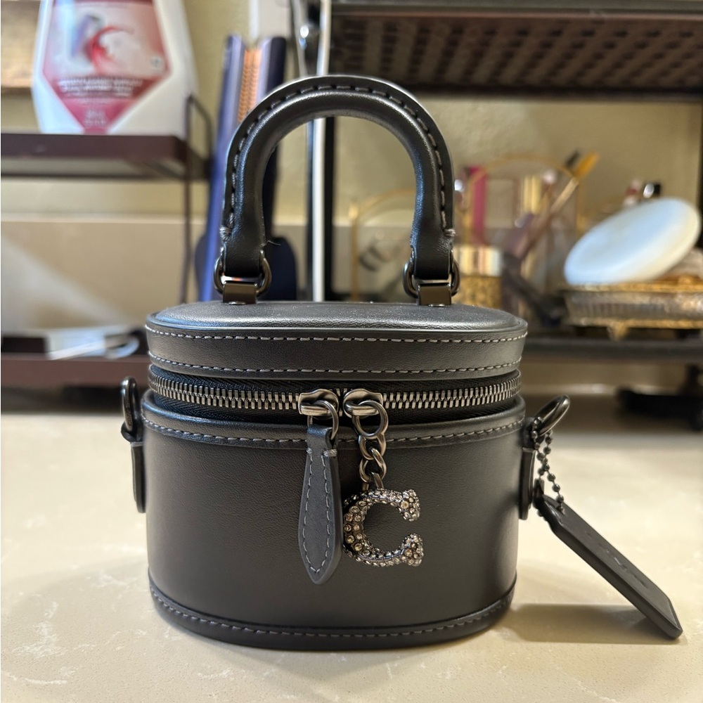 Coach mini trail